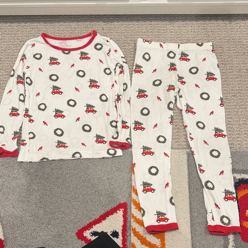 Kyte Baby Holiday Kids Pajamas 4T